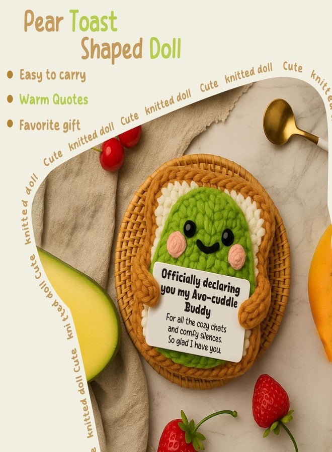 Heartfelt Gifting دمية توست الأفوكادو المصنوعة من الكروشيه، هدية صداقة دافئة | هدية مثالية للصديق المقرب، أو رفيق السكن، أو الشريك | ديكور مكتب مميز للحبيب أو الحبيبة - Image 3